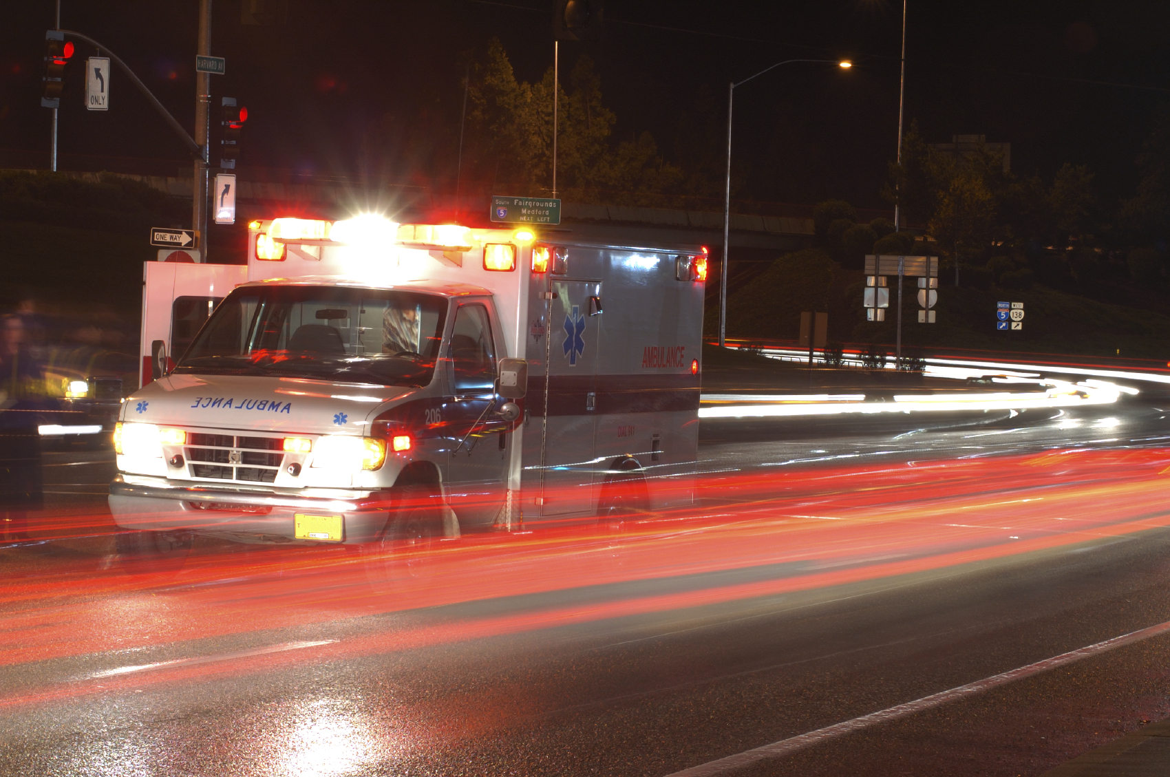 L’unité neurovasculaire ou l’hôpital local ?  En cas d'urgence composez le 911 !