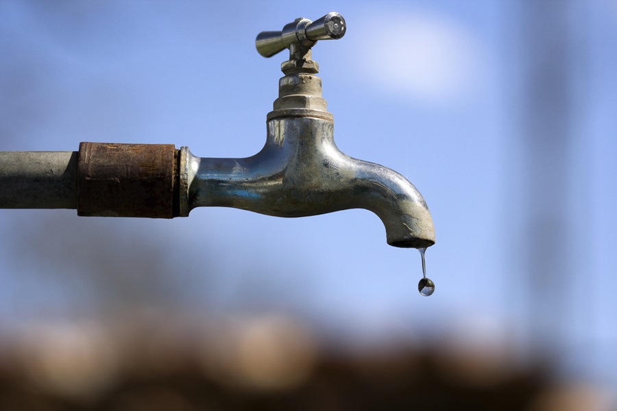 Dripping garden faucet